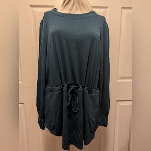 Ricki's Green Tunic Length Sweater L